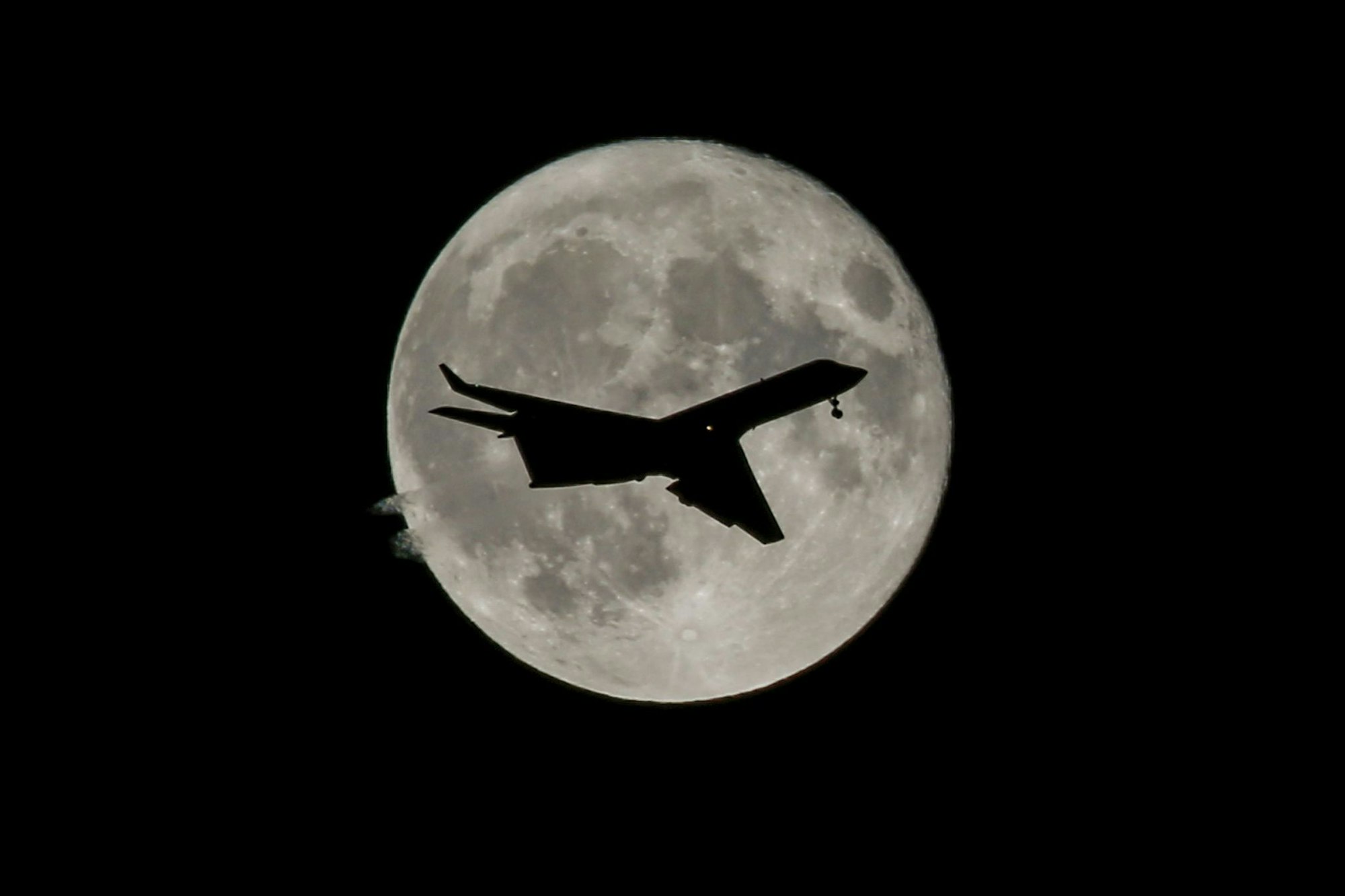 Es könnten bald Tausende Flüge gestrichen werden.