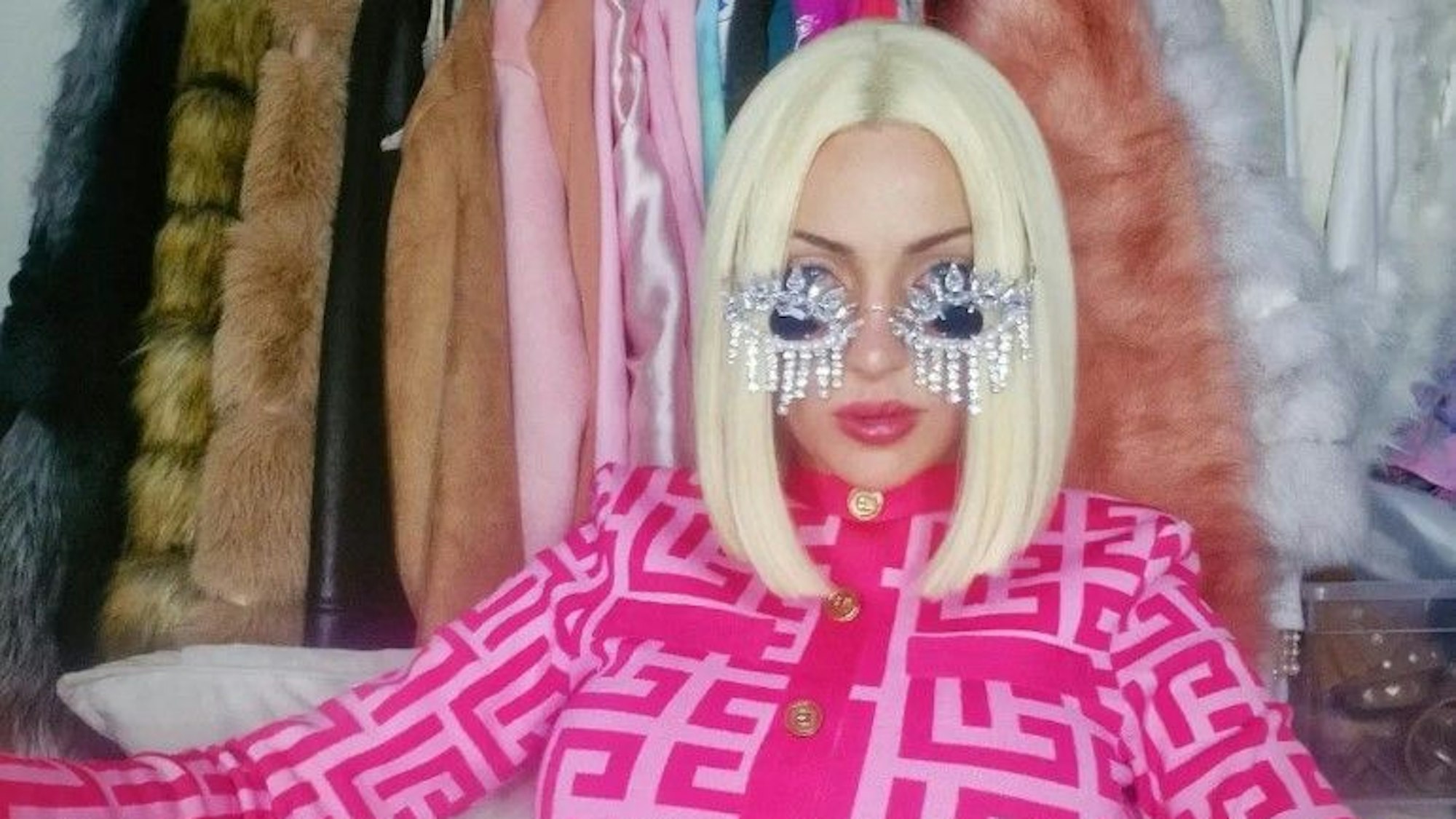 Zeigte sich gerne im Barbie-Look: Barbara Jankavski auf Instagram.
