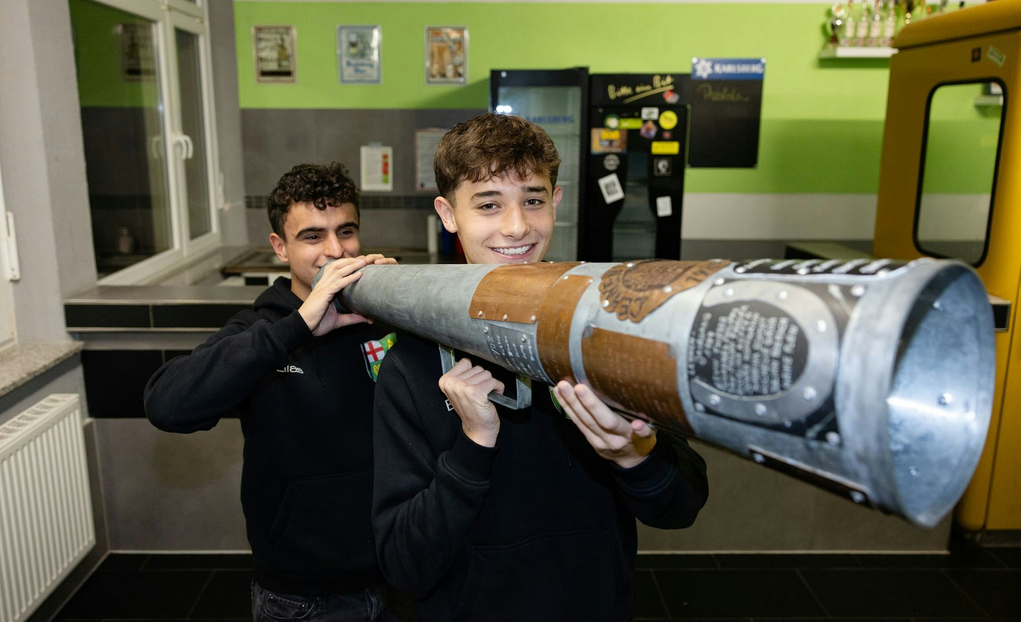 Im kleinen Saarhölzbach wird im großen Stil gekuppelt.