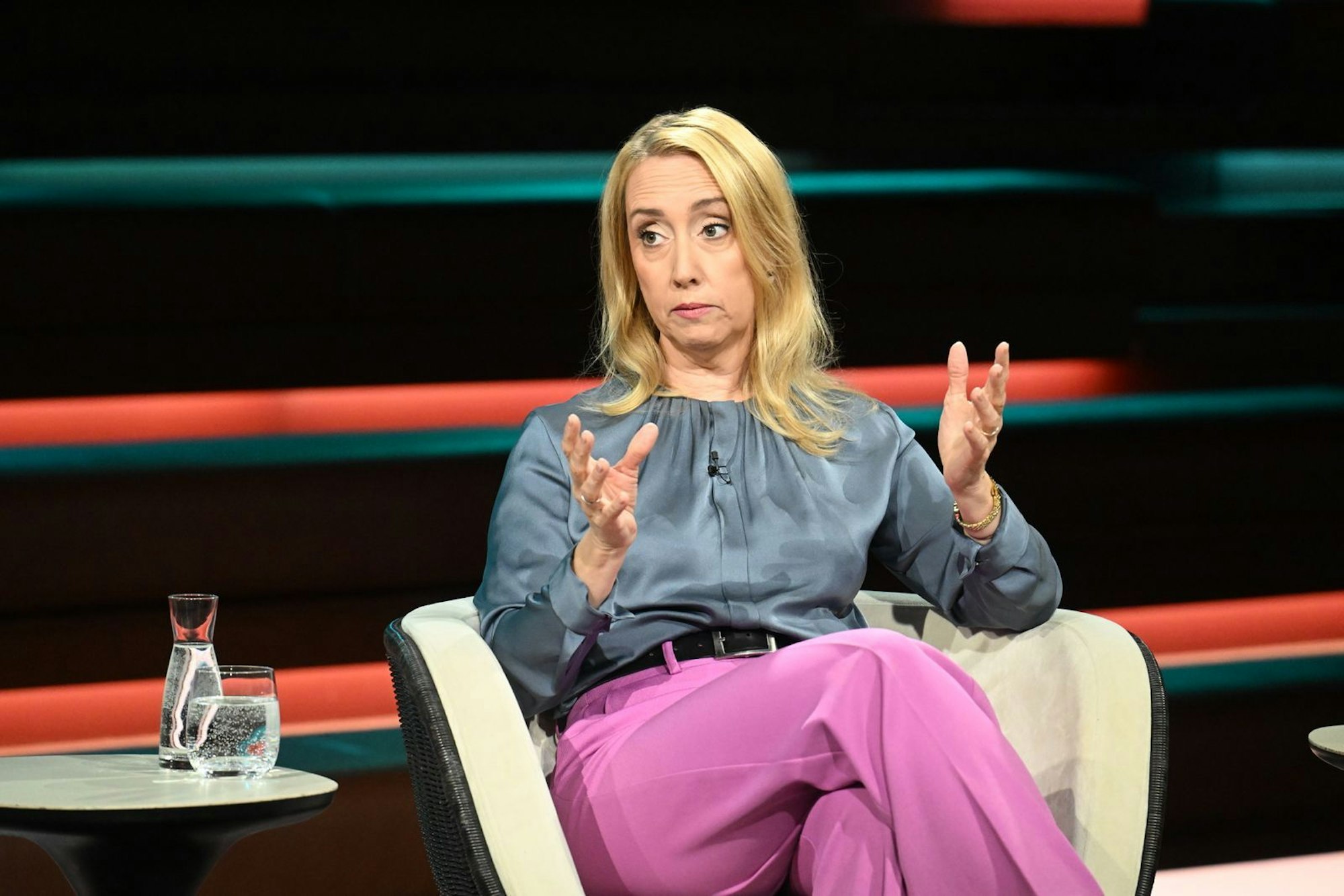 Journalistin Melanie Amann erklärte bei „Markus Lanz“, wie Zohran Mamdani trotz seiner teils antisemitischen Aussagen zum New Yorker Bürgermeister gewählt werden konnte. (Bild: ZDF / Cornelia Lehmann)