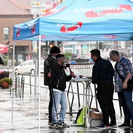 Wahlkampfstand der AfD vor der Kommunalwahl in Porz (Symbolbild).