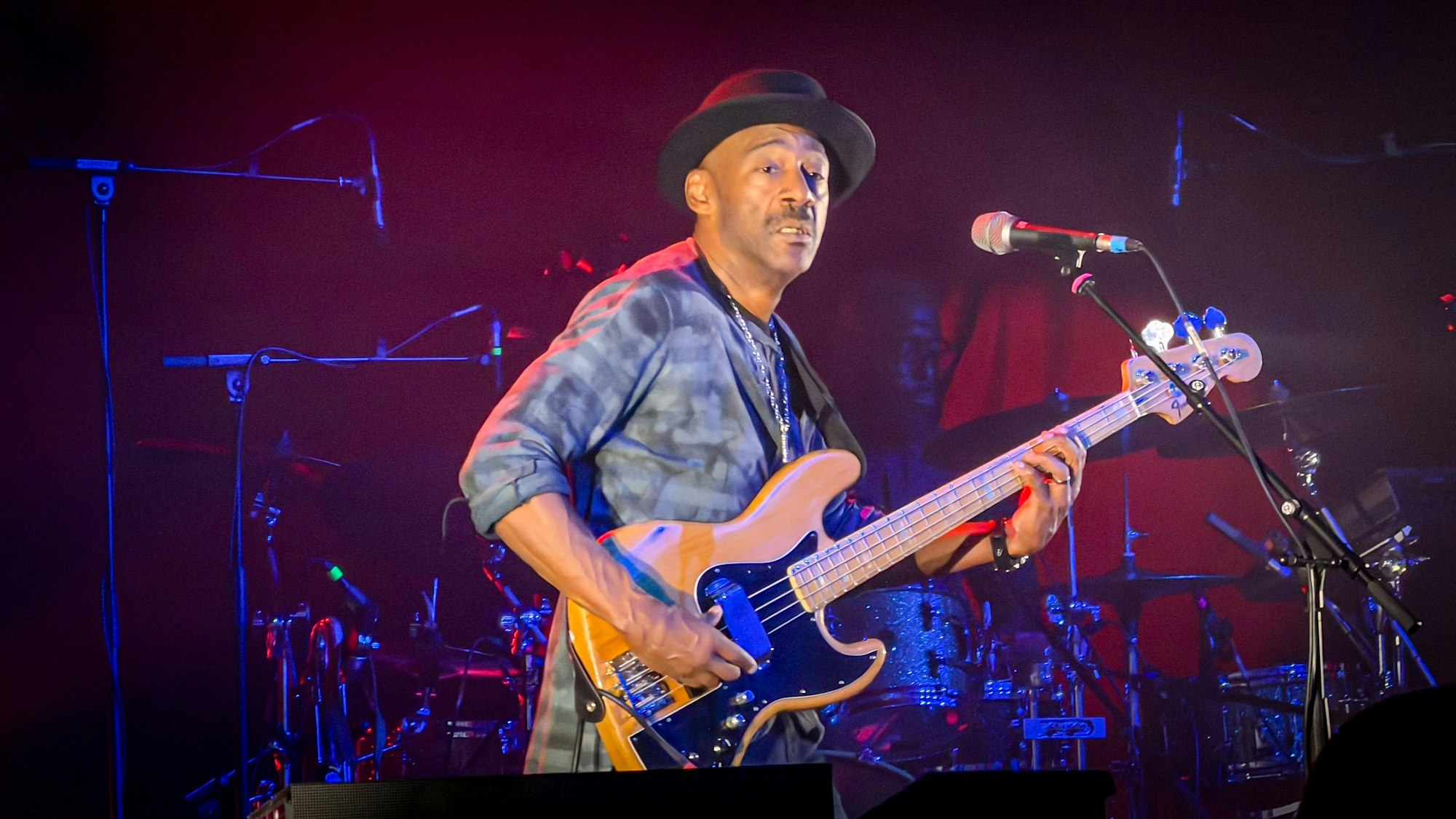 Macus Miller gilt als Inspiration für viele Bassisten auf der ganzen Welt.