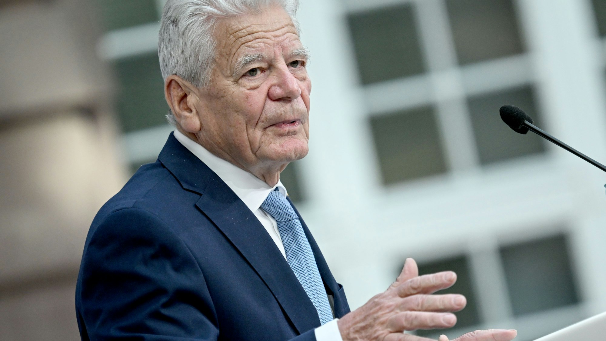 Altbundespräsident Joachim Gauck findet, der Antisemitismus aus dem arabischen Raum sei bislang vernachlässigt worden. (Archivbild)