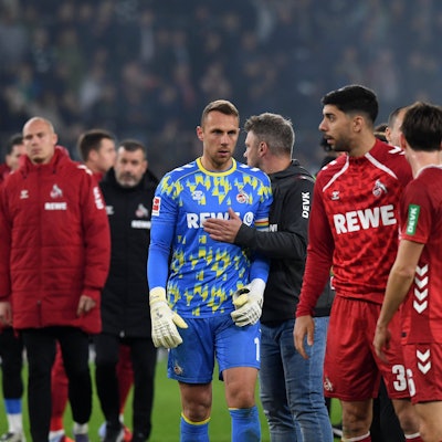 Kapitän Marvin Schwäbe und seine Kölner erlebten in Mönchengladbach einen bitteren Derbyabend.