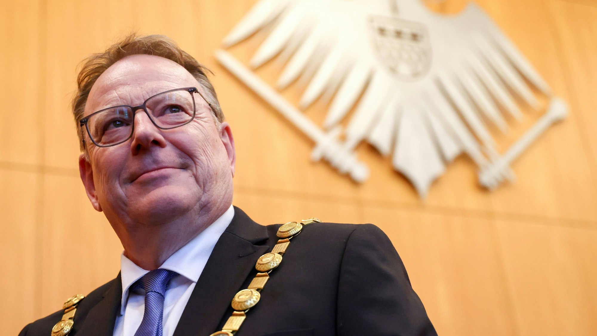 Vereidigung des neuen Kölner Oberbürgermeisters Torsten Burmester (SPD) bei seiner ersten Ratssitzung