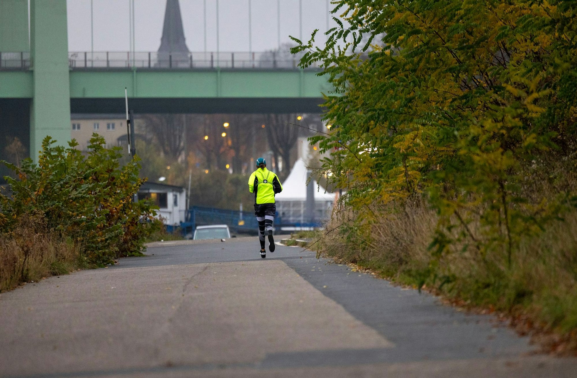 Auf NRW kommen in der neuen Woche sehr milde Temperaturen zu. (Archivbild)