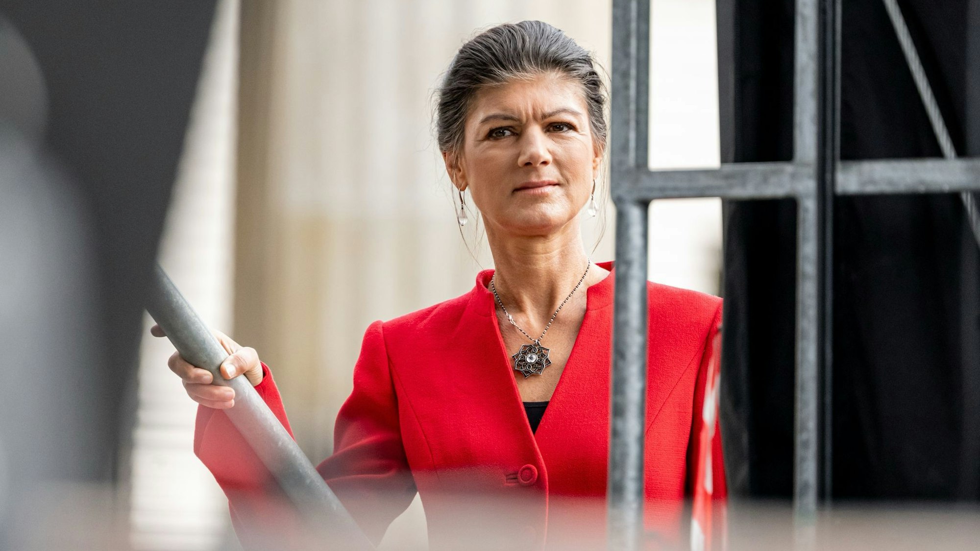 Parteigründerin Sahra Wagenknecht nicht mehr in der allerersten Reihe des BSW? Am Montag will sich die 56-Jährige erklären. (Archivbild)