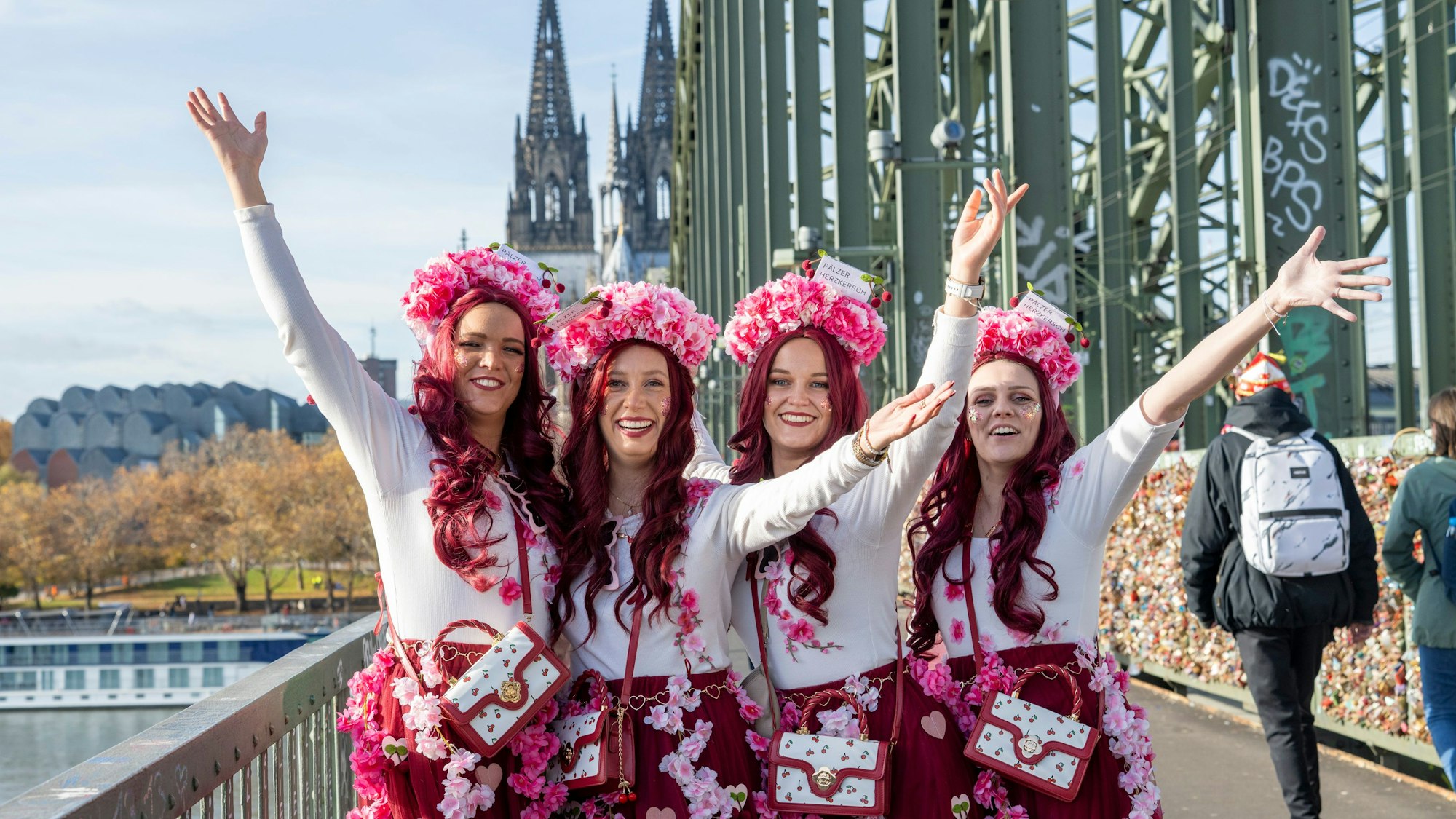Gerade der Karneval locke viele Besucher nach Köln, heißt es in dem Report. (Archivbild)