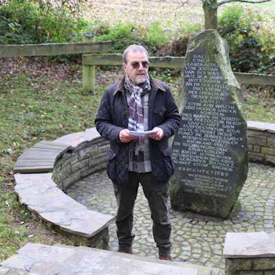 Alwin Müller, Vorsitzender des Heimatvereins Eitorf, sprach bei einer kleinen Feierstunde am Drei-Herren-Stein.