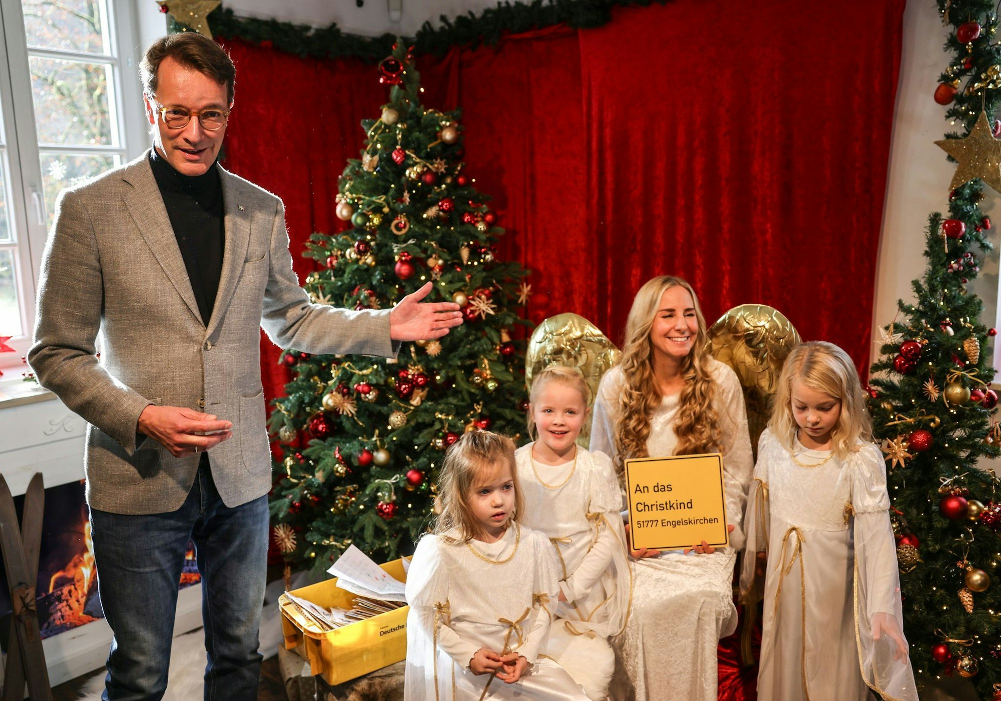 Ministerpräsident Wüst erinnert sich an die Weihnachtswünsche seiner Kindheit zurück.