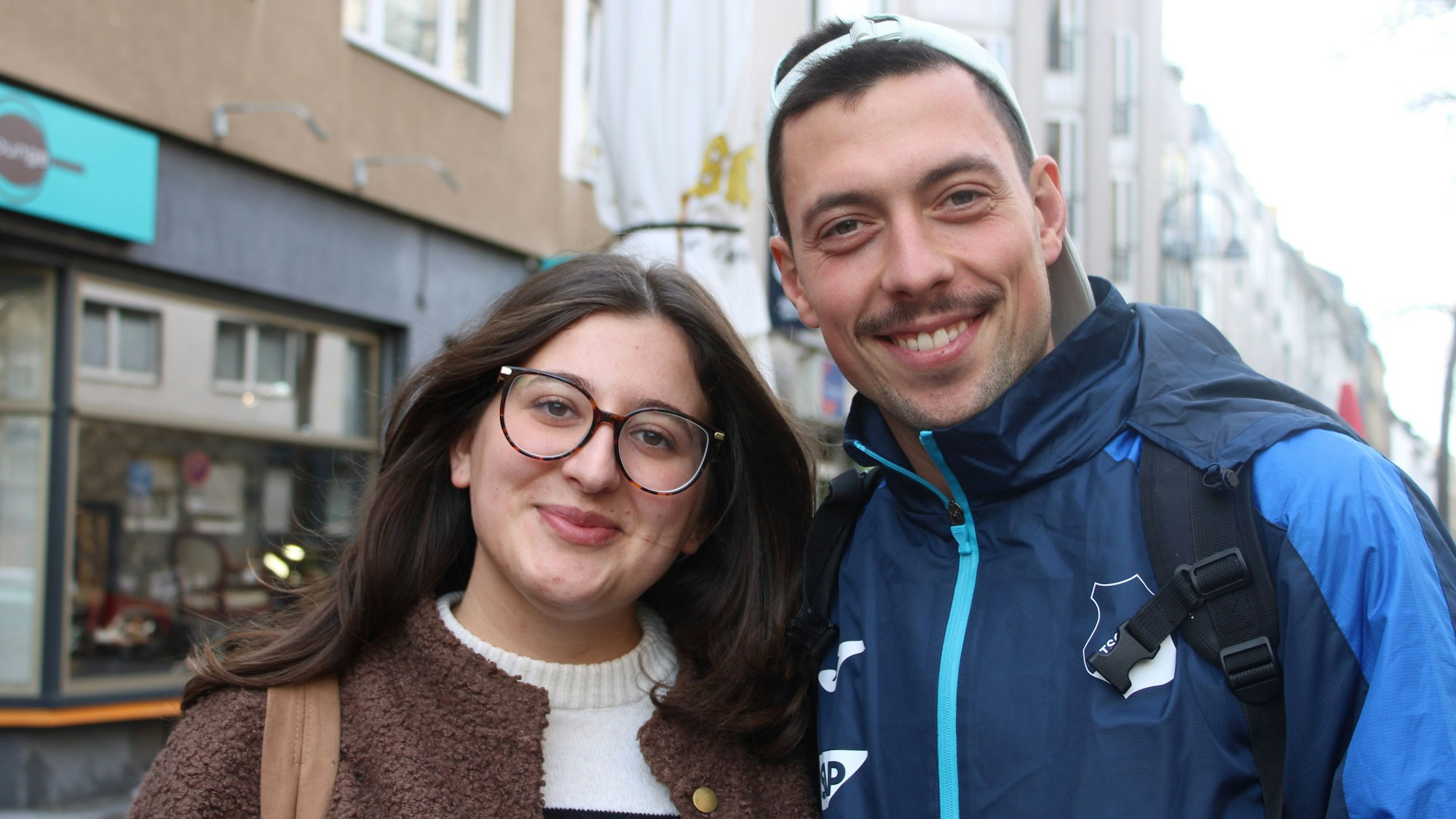 11.11. Chlodwigplatz: Melissa Wolf (26) und Marvin Scheben (30)