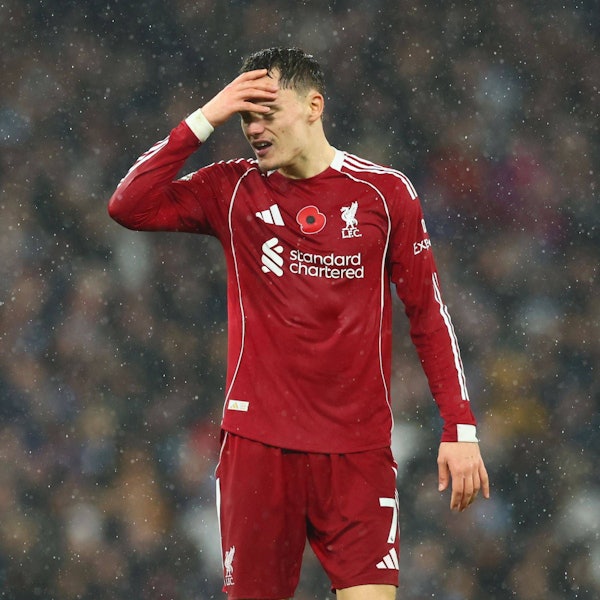 Florian Wirtz of Liverpool looks dejected during the game Manchester City v Liverpool, Premier League, Football, Etihad Stadium, Manchester, UK - 09 Nov 2025Manchester Etihad Stadium United Kingdom EDITORIAL USE ONLY No use with unauthorised audio, video, data, fixture lists, club/league logos or live services. Online in-match use limited to 120 images, no video emulation. No use in betting, games or single club/league/player publications. PUBLICATIONxINxGERxSUIxAUTxHUNxGRExMLTxCYPxROUxBULxUAExKSAxCHNxDENxINDxITAxPORxESPxSWExTURxMEXxCOLxVENxPERxECUxBRAxARGxCHIxURUxPARxPANxONLY Copyright: xPaulxCurrie/Shutterstockx 15702266ck