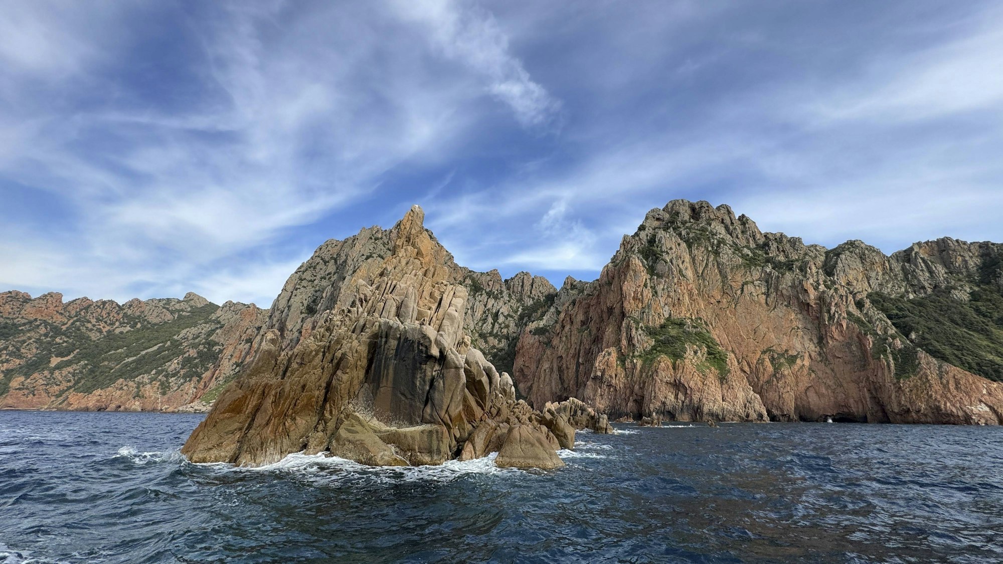 Blick auf die Küste von Korsika.