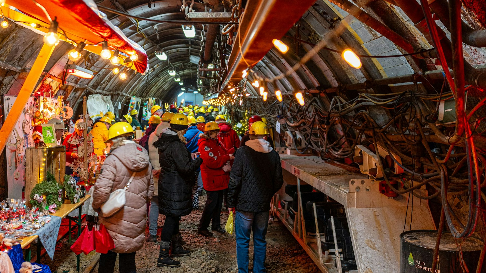 Im Trainingsbergwerk Recklinghausen findet ein Weihnachtsmarkt unter Tage statt.