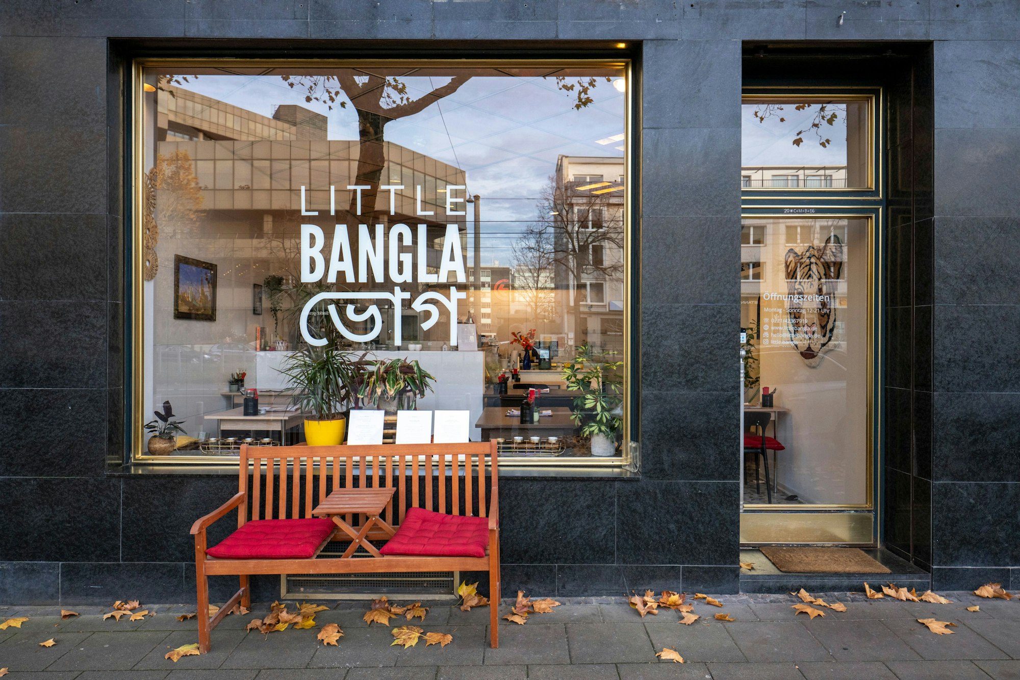 10.11.2025, Köln: Das Restaurant Little BANGLA liegt in der Aachener Straße. . Foto: Uwe Weiser