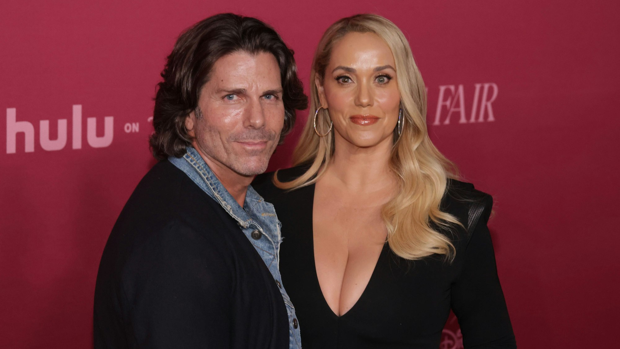 Elizabeth Berkley und ihr Ehemann Greg Lauren bei einer Filmpremiere in Los Angeles.