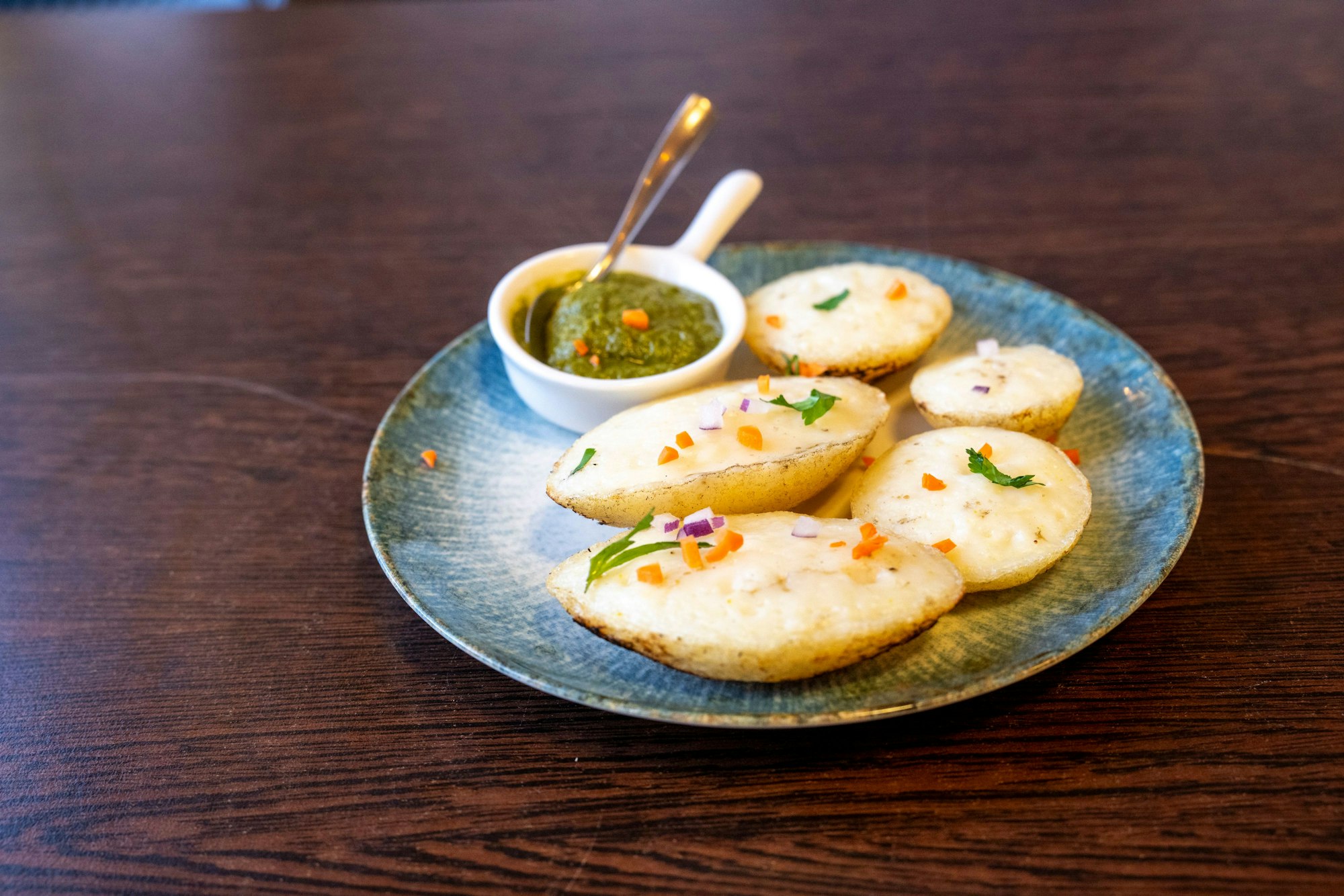 10.11.2025, Köln: Das Restaurant Little BANGLA liegt in der Aachener Straße. . Foto: Uwe Weiser