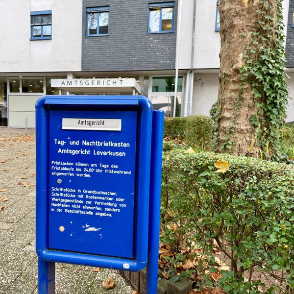 Der Briefkasten des Amtsgerichts in Opladen