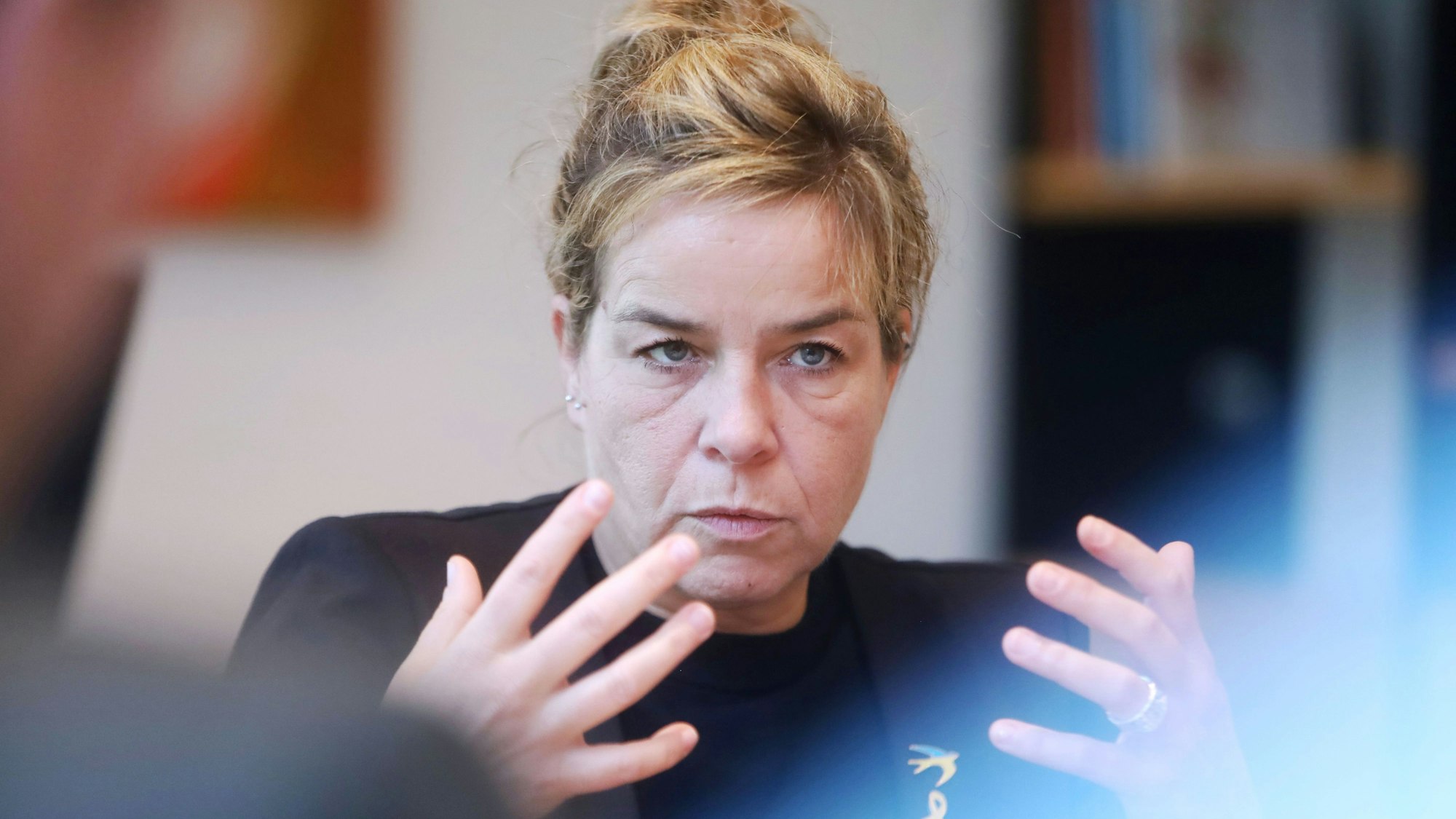 Mona Neubaur wird die NRW-Grünen aller Wahrscheinlichkeit nach auch 2027 in den Landtagwahlkampf führen.