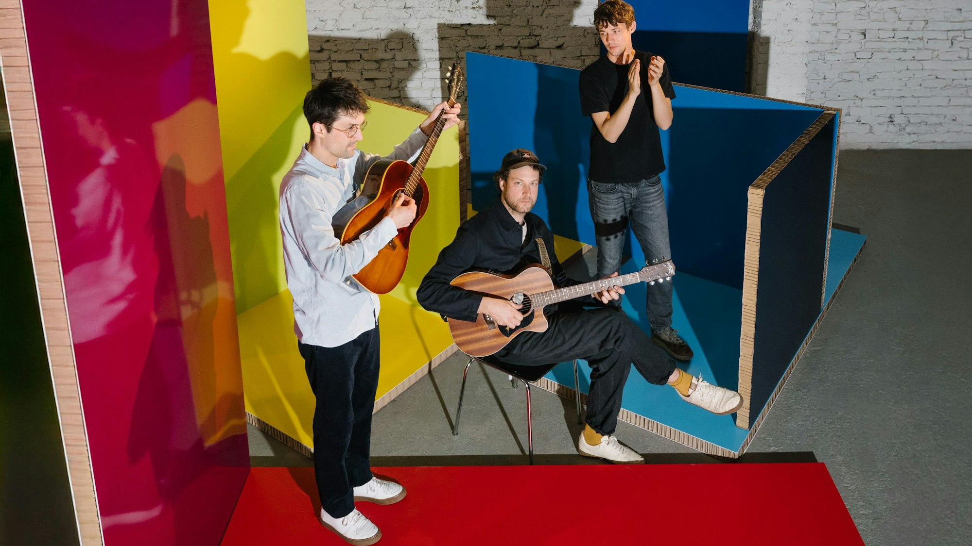 AnnenMayKantereit interpretieren „Beautiful“ von Christina Aguilera