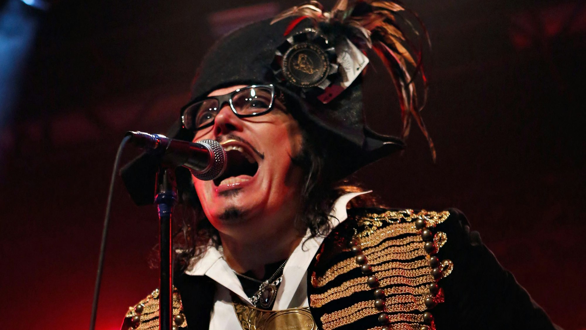 Adam Ant bei einem Konzert in den USA.