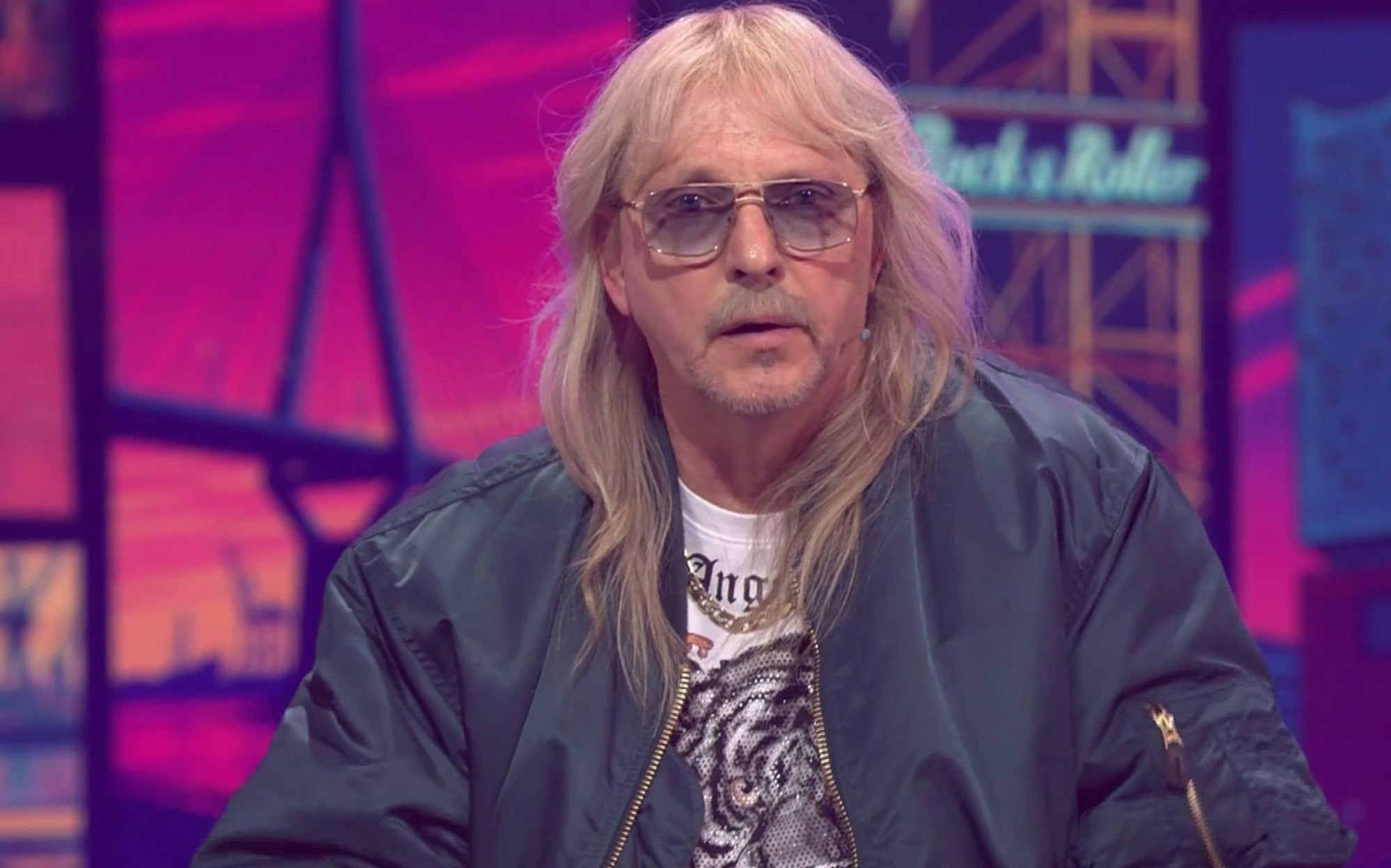 Olli Dittrich ist als Lude Mike Hansen dabei. (Bild: Joyn)