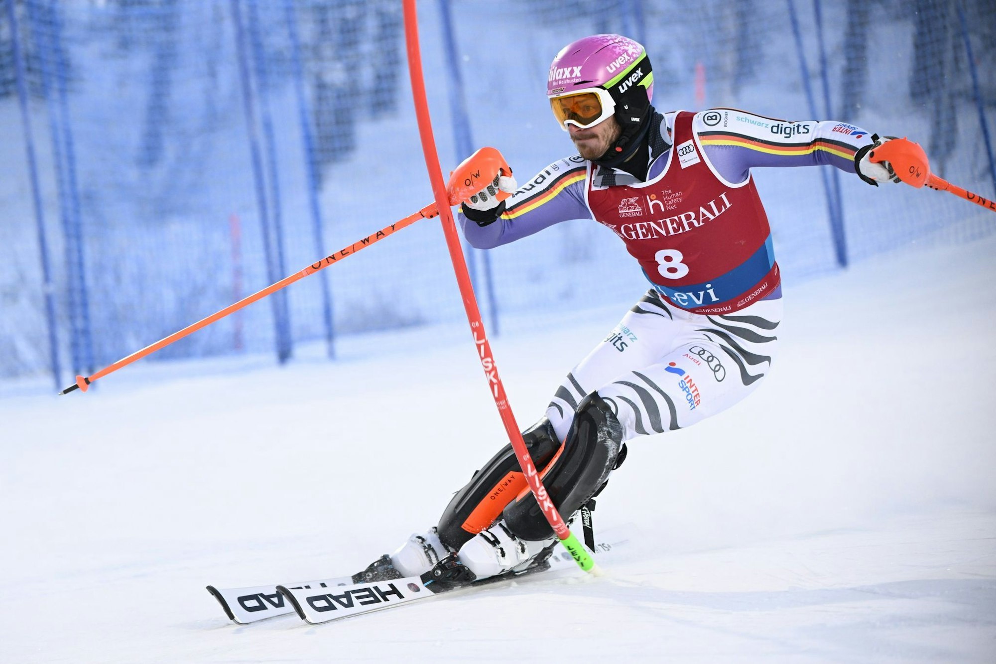 Linus Straßer bei seinem ersten Slalom in diesem Weltcup-Winter im finnischen Levi.