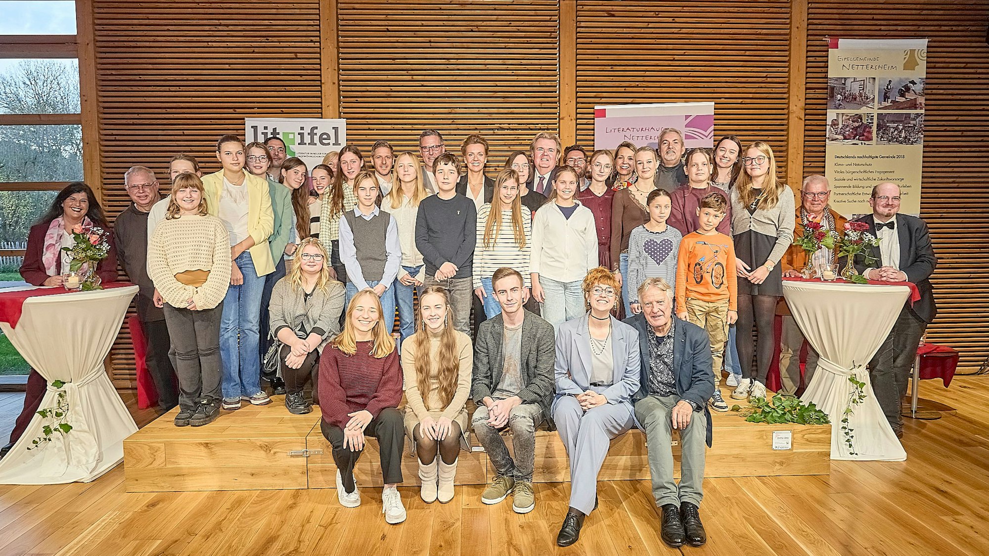 Gruppenfoto während der Buchmesse.
