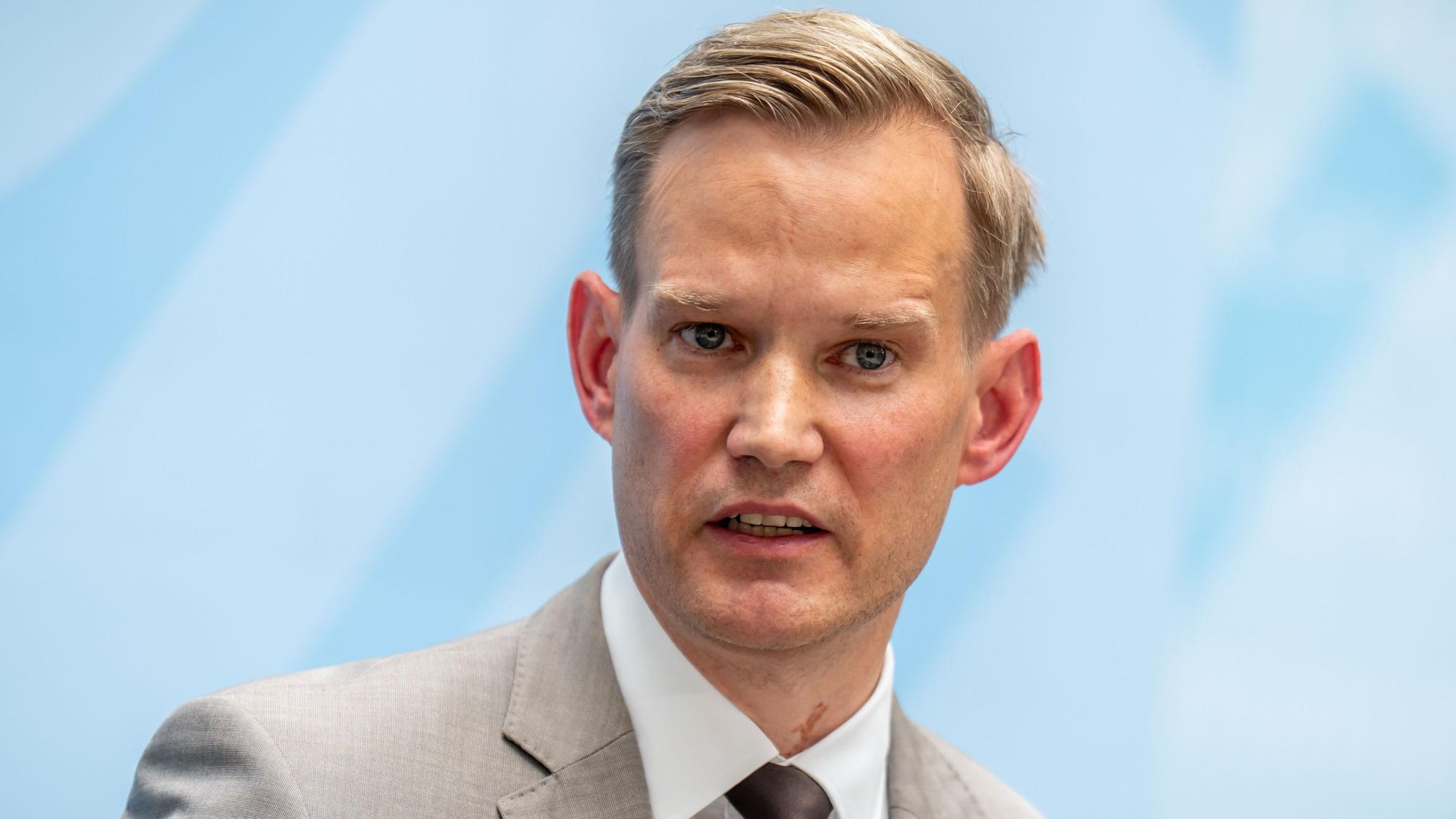 Hendrik Streeck (CDU) hat mit seinem Vorstoß viel Kritik, aber auch Zustimmung geerntet.