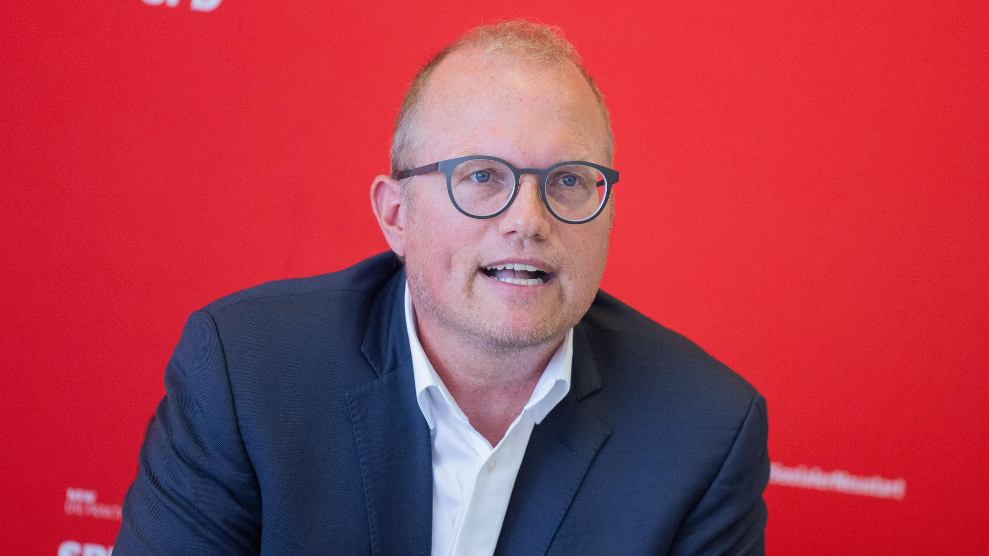 Jochen Ott ist Vorsitzender der SPD-Fraktion in Nordrhein-Westfalen.