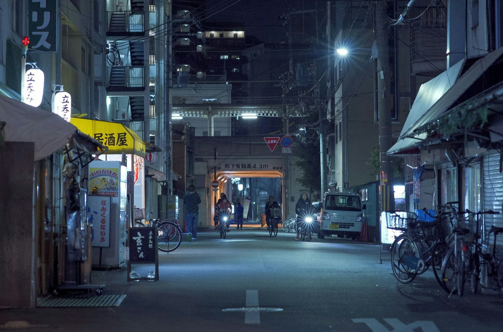 «Nachtfluchtunternehmen» schicken zu jeder Uhrzeit Möbelwagen.