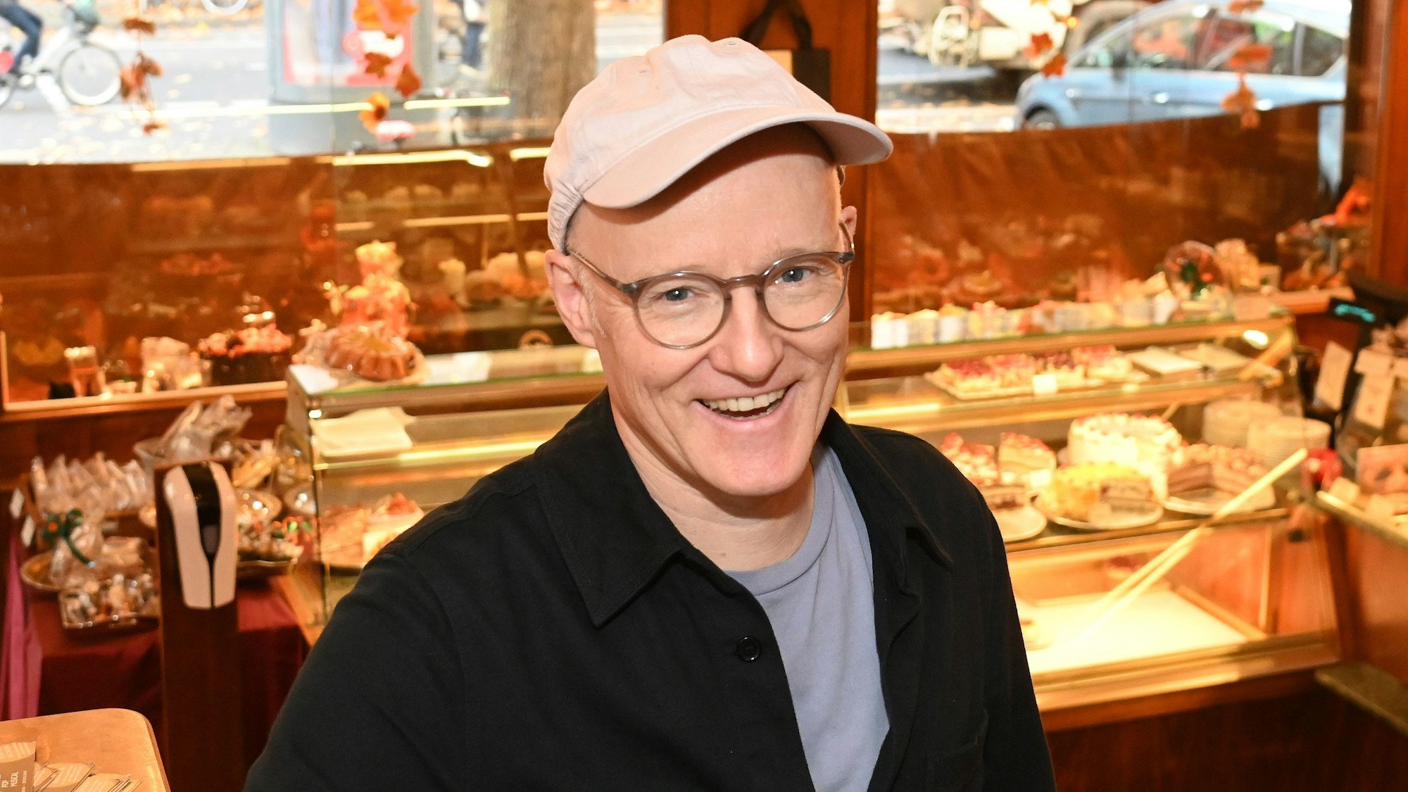 Peter Licht im Kölner Café Wahlen.