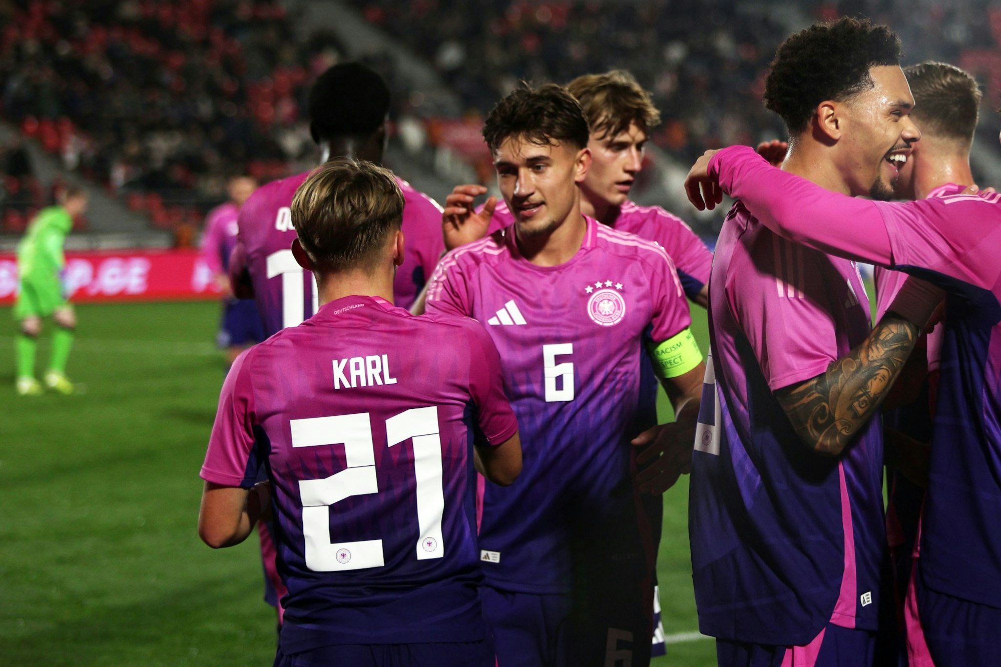 Die deutsche U21 jubelt in Georgien über den nächsten Sieg.