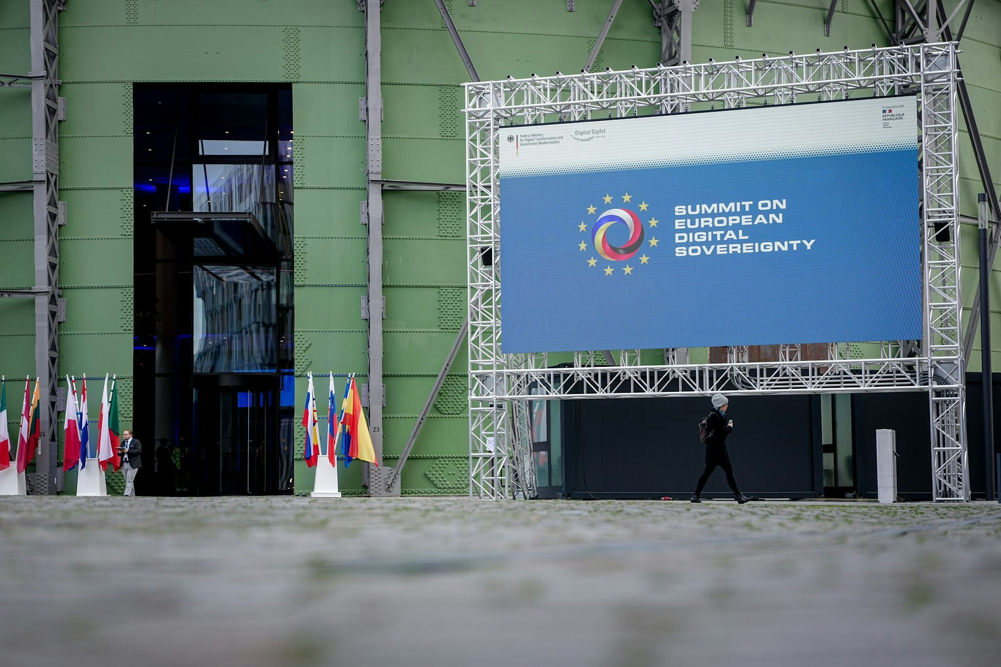 Rund 1.000 Gäste aus Frankreich, Deutschland und anderen EU-Ländern trafen sich auf dem EUREF-Forschungscampus in Berlin und diskutierten über digitale Souveränität.