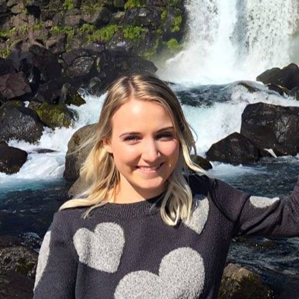 Die vermisste Scarlett Salice. Das Foto stammt von ihrer Wanderung, bei der sie schließlich spurlos verschwand.