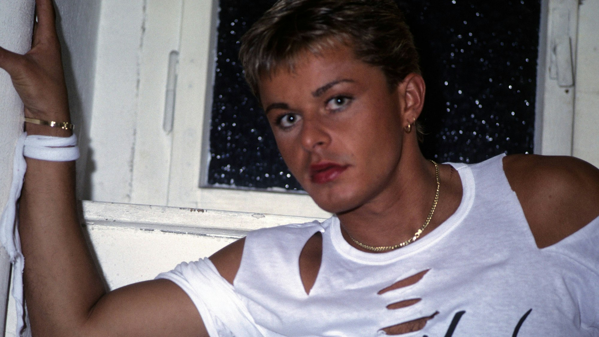 Den Harrow bei einem Auftritt in Berlin in den 1980er-Jahren.