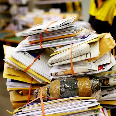 Die Täter hatten es laut Anklage auf Briefe abgesehen, die über die Deutsche Post verschickt wurden.