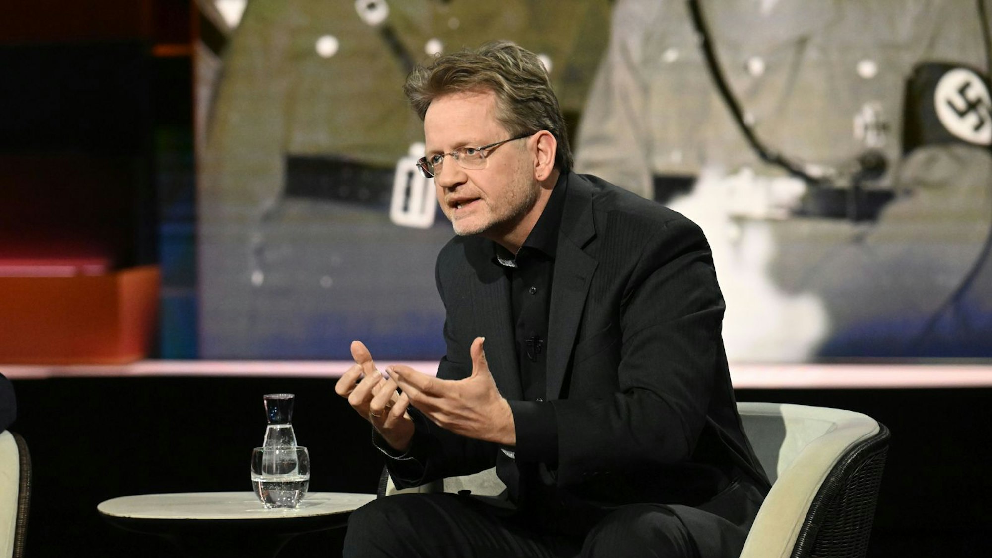 Völkerrechtler Kai Ambos stellte bei „Markus Lanz“ mit Blick auf die Gegenwart klar: „Deutschland steht für das Völkerstrafrecht.“ (Bild: ZDF / Cornelia Lehmann)