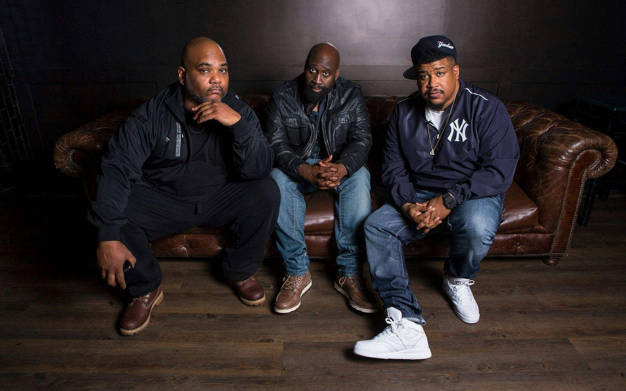 Vincent Mason (links) und Kelvin Mercer (Mitte) machen nach dem Tod von David Jude Jolicoeur (im Bild, rechts) trotzdem weiter mit De La Soul. (Bild: Mass Appeal Records/Robert Adam Mayer)