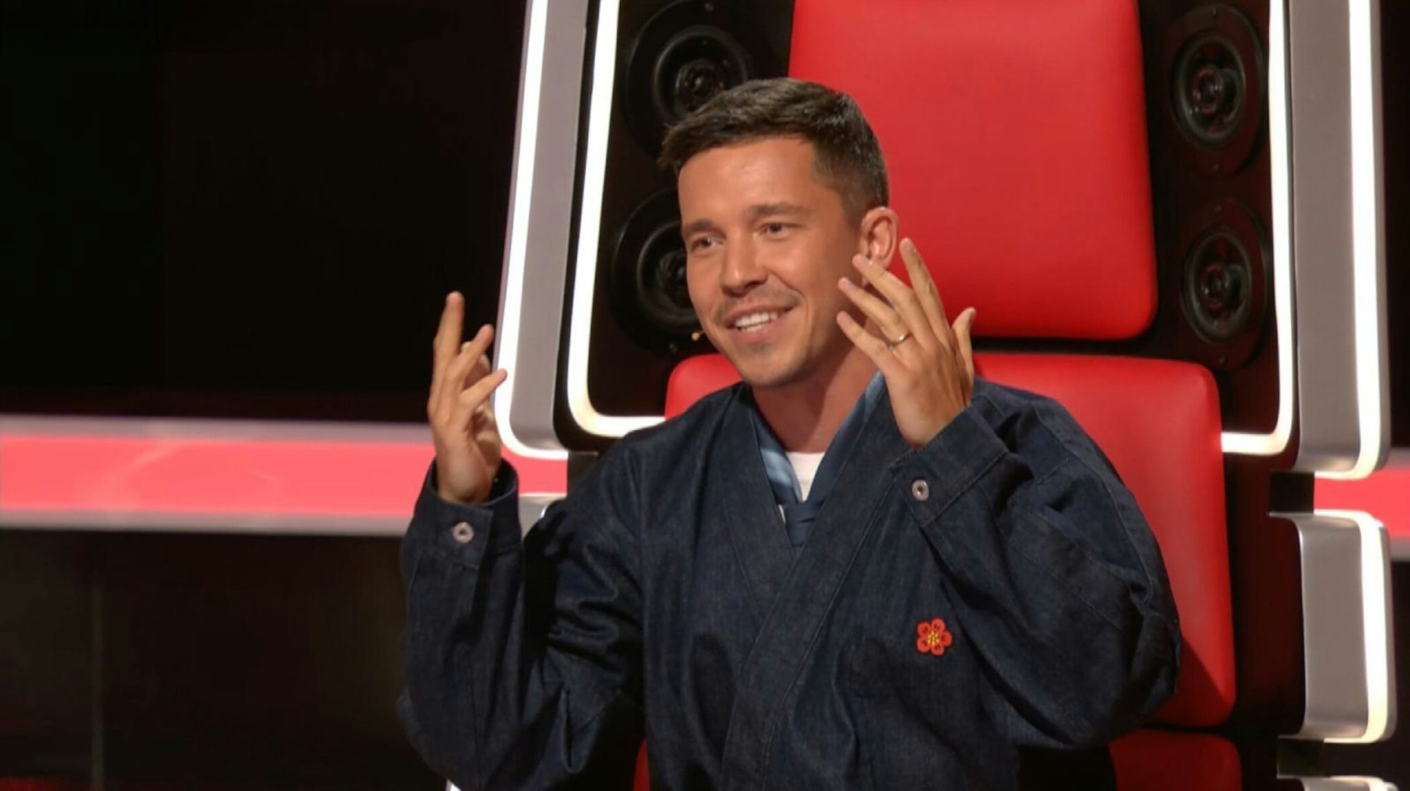 Der Abend verlief so gar nicht nach Nico Santos' Geschmack. (Bild: Joyn)