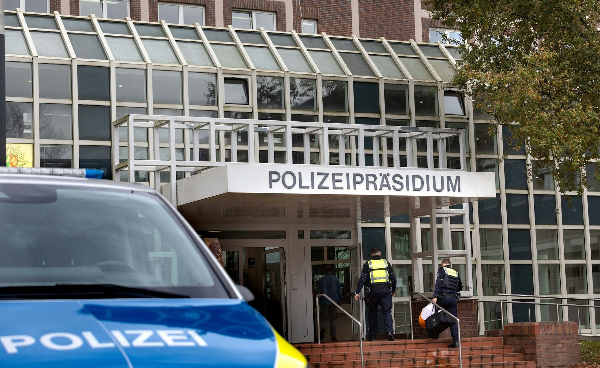 Die Staatsanwaltschaft Dortmund ermittelt gegen einen früheren Wachmann eines NS-Kriegsgefangenenlagers. (Archivbild)