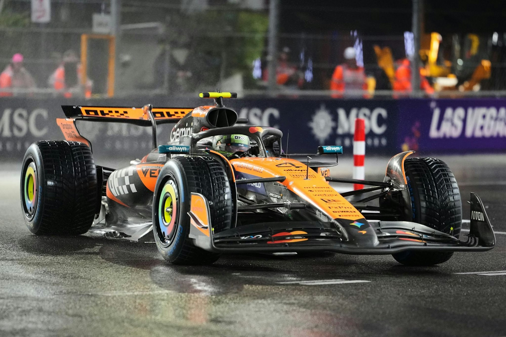 Lando Norris kam mit den Bedingungen am besten zurecht und holte sich die Pole Position.