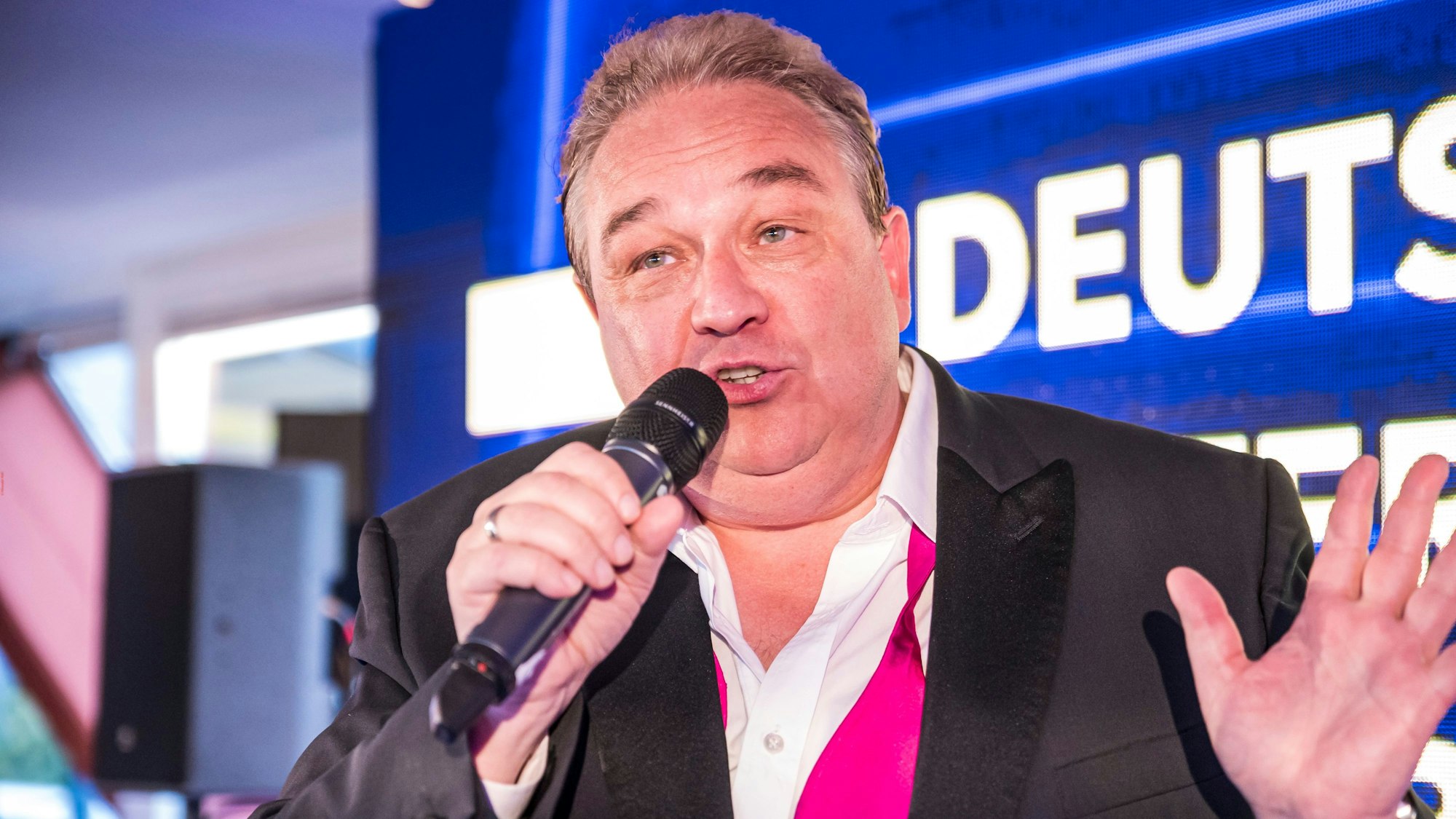 Das Boild zeigt den Satiriker Oliver Kalkofe bei einem Auftritt. Foto: Alexander Roll (Staff)