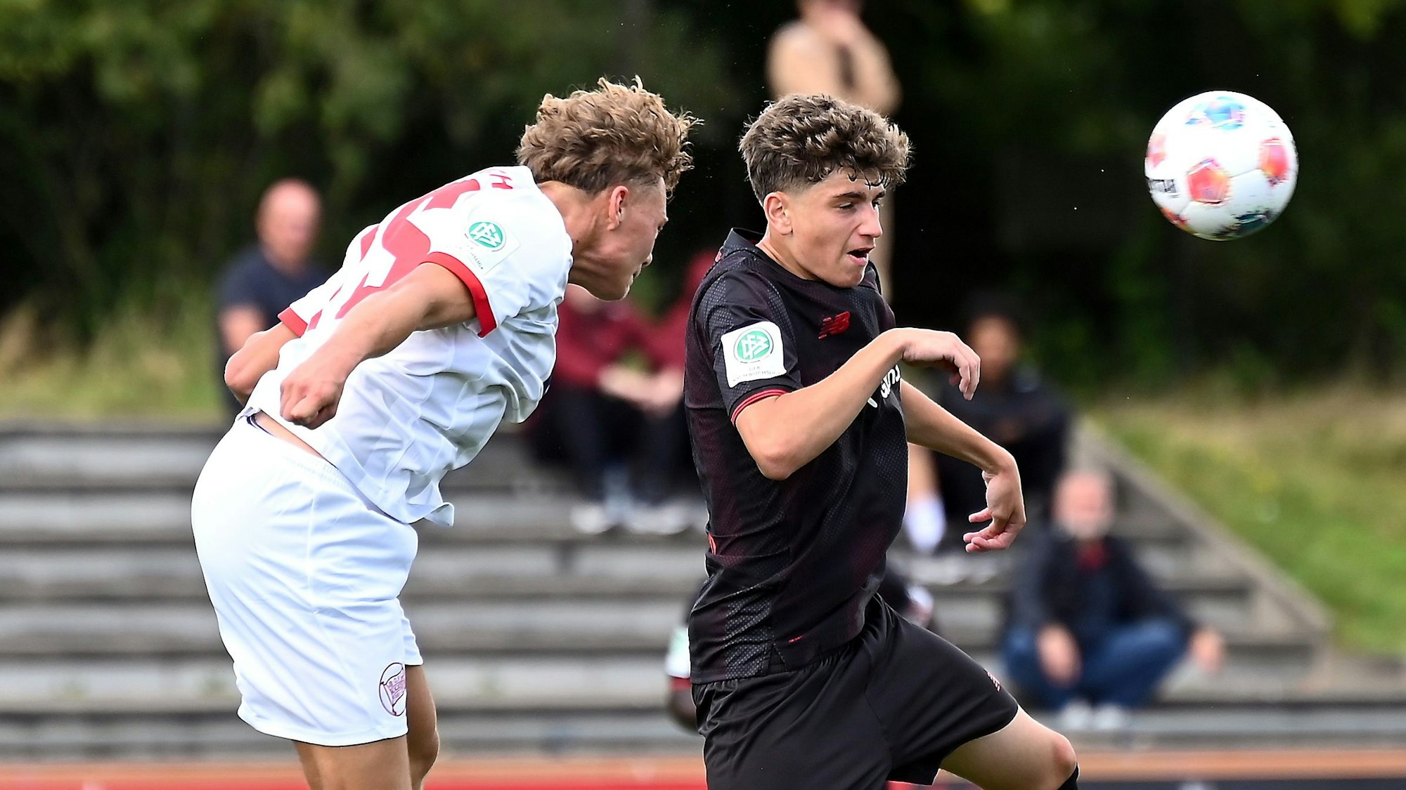 30.08.2025, Fiussball-U17-Bayer 04-Offenbach
rechts: Simone Cannizzaro (Bayer)
Foto: Uli Herhaus