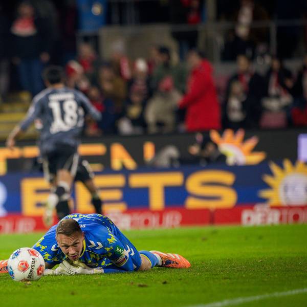 FC-Keeper Marvin Schwäbe ist geschlagen, der 1. FC Köln unterlag Eintracht Frankfurt am Samstag 3:4.