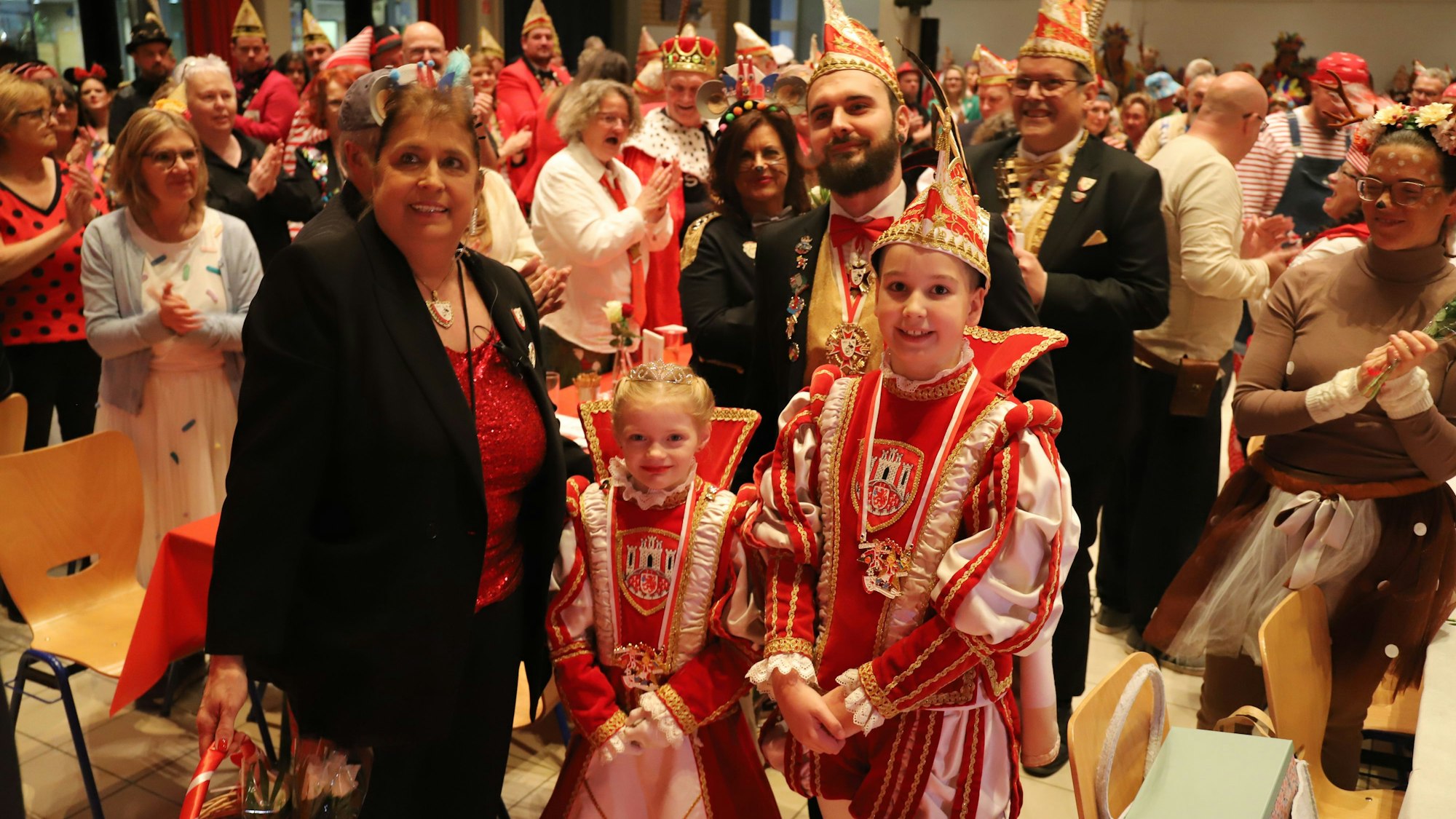 Lea III. und Moritz II. sind das Kinderprinzenpaar des Sövener Karnevalsclubs.