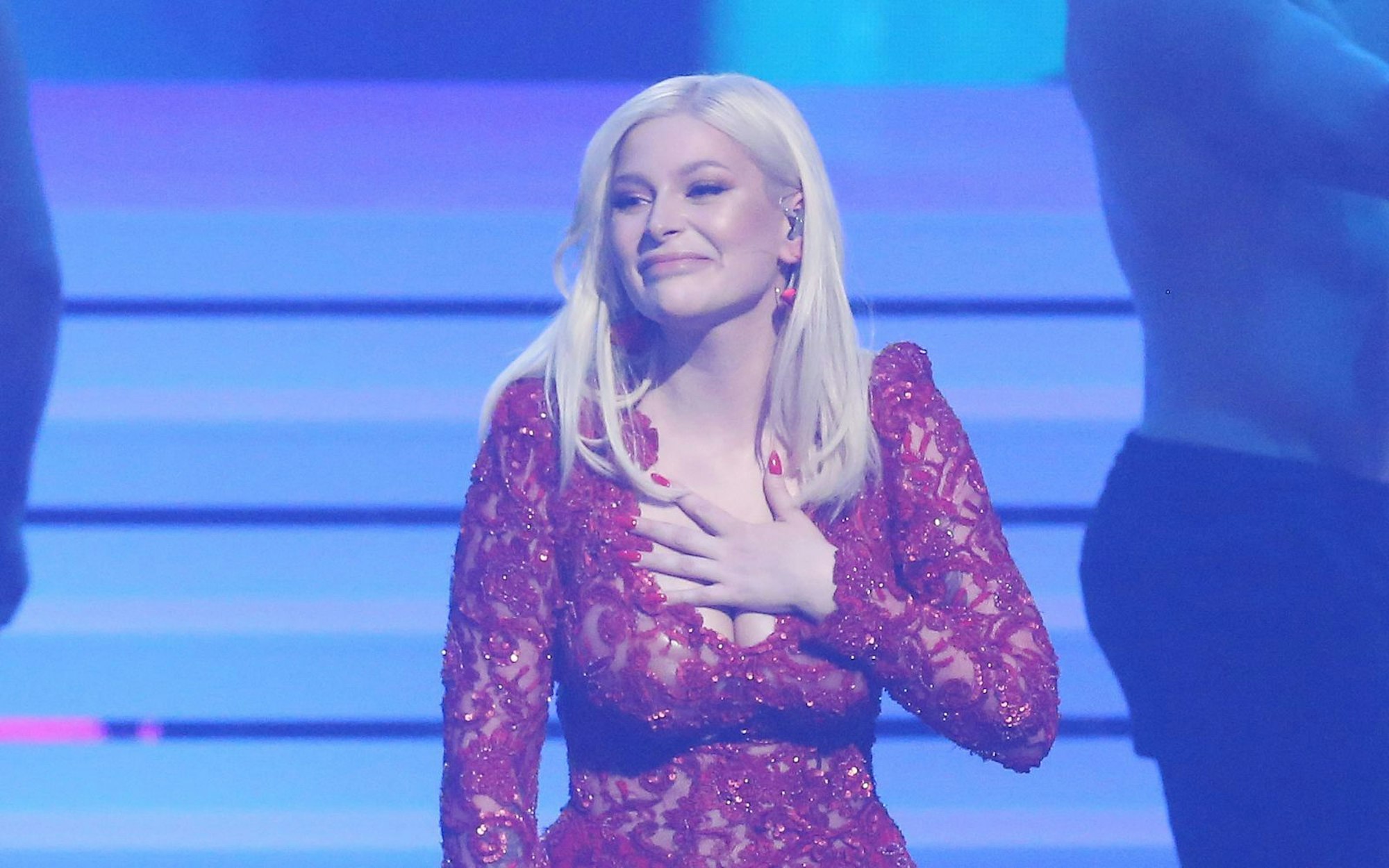 Marie Reim kündigt den Beginn einer „neuen Ära“ an. (Bild: 2024 Getty Images/Adam Berry)