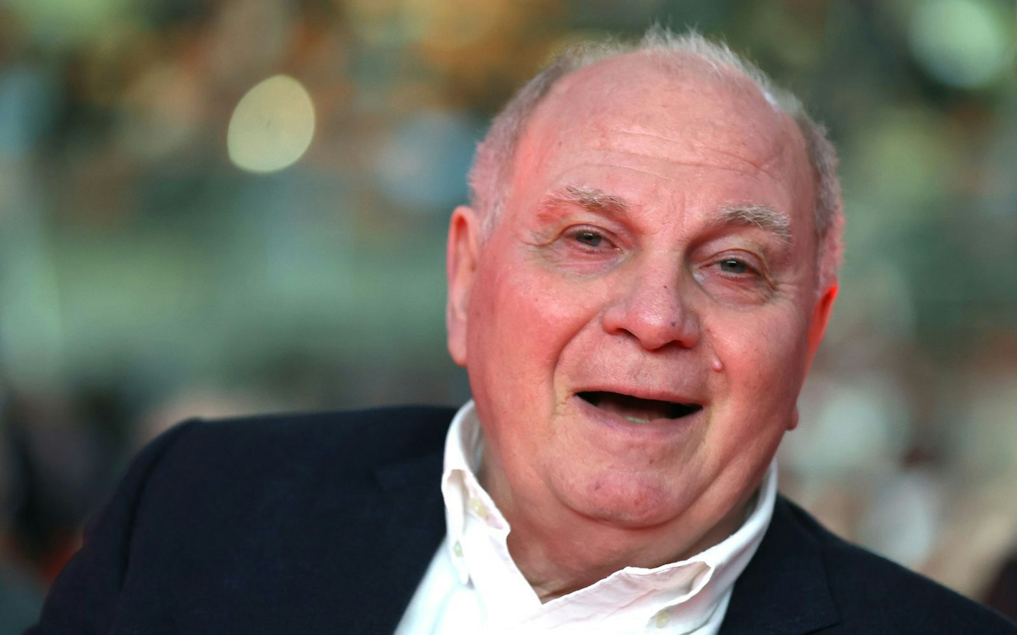 Uli Hoeneß findet, dass Verteidigungsfragen derzeit politischen Vorrang genießen sollten. (Bild: 2024 Getty Images/Alexander Hassenstein)