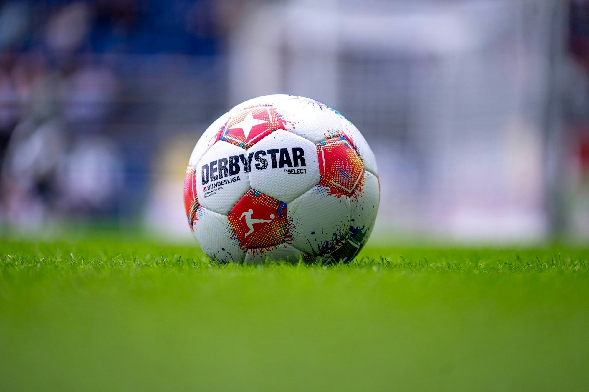 Ein Zuschauer der Partie bei Fortuna Düsseldorf ist gestorben. (Archivfoto)