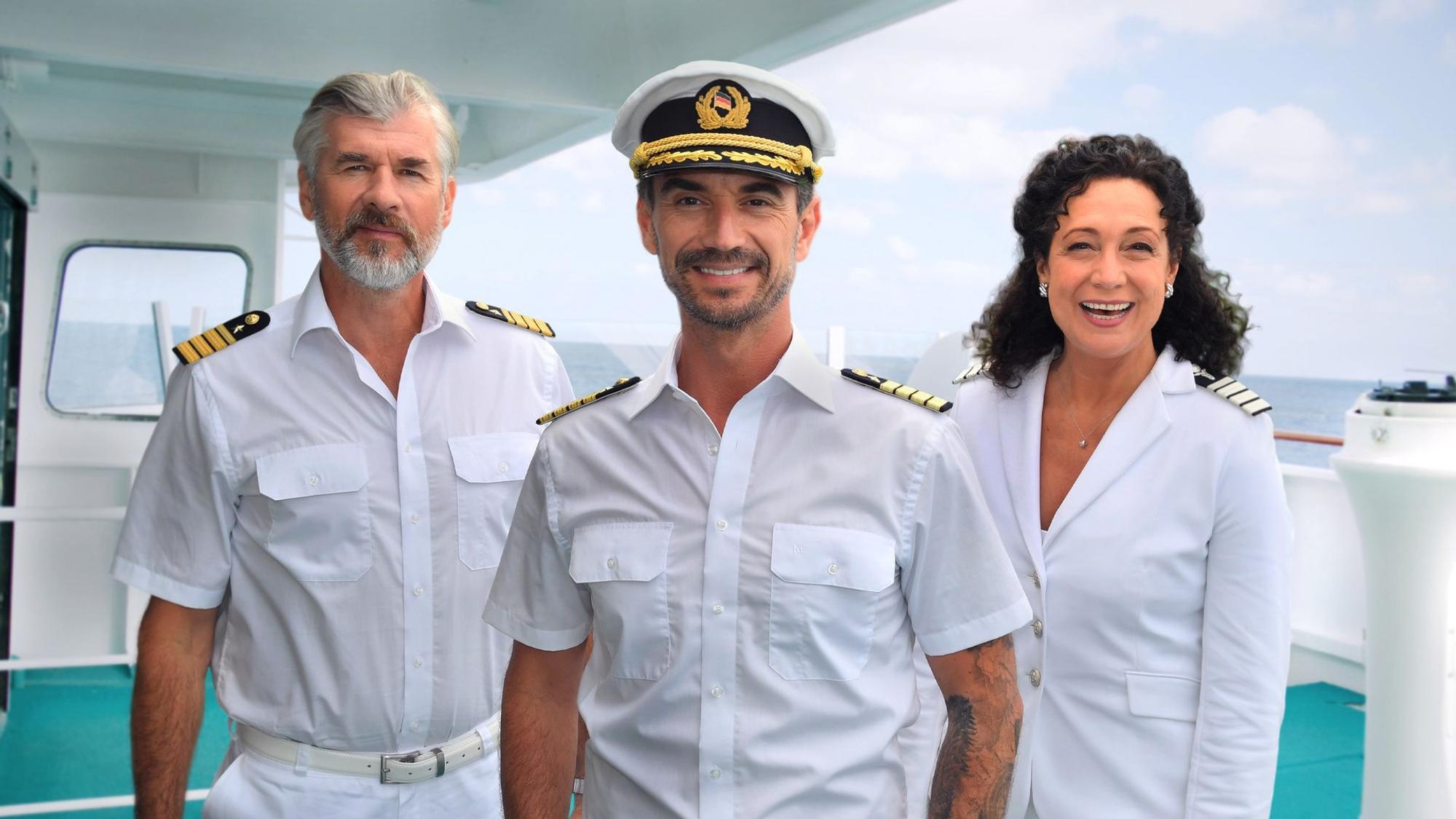 Kapitän Max Parger (Florian Silbereisen), Hoteldirektorin Hanna Liebhold (Barbara Wussow) und Martin Grimm (Daniel Morgenroth).